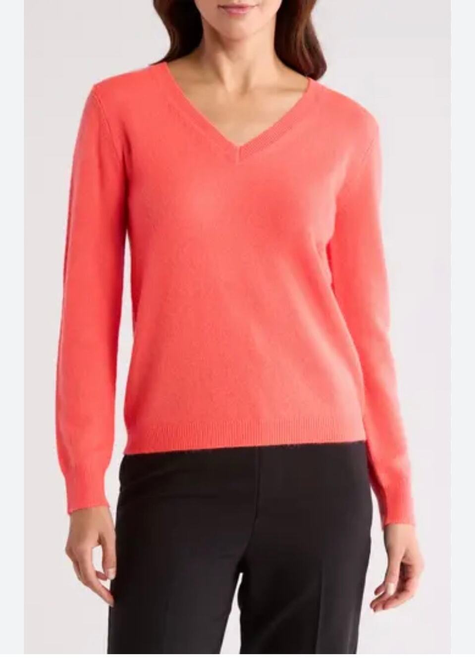 Nordstrom V-Neck women’s Cashmere Sweater (new)